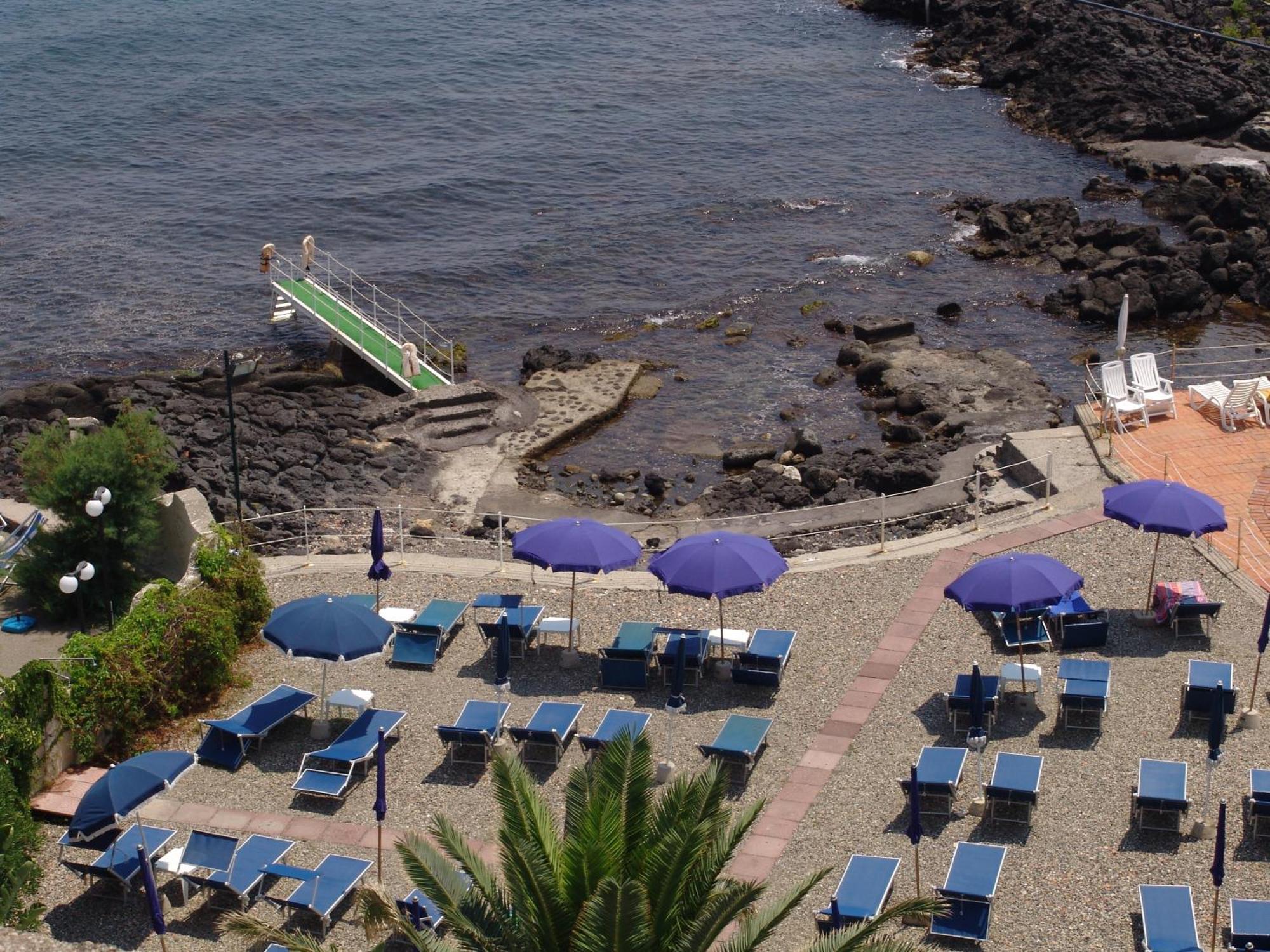 Hotel Kalos Giardini Naxos