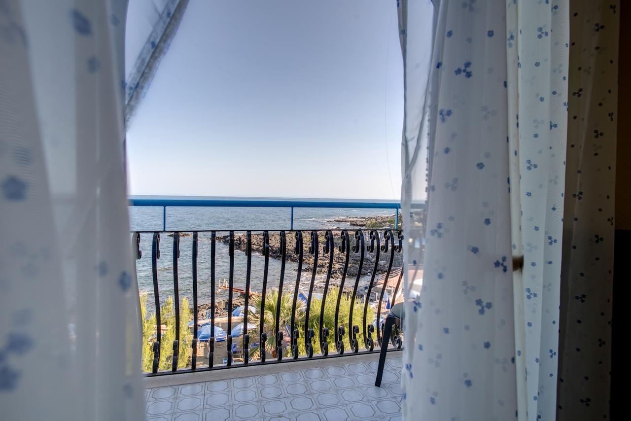 Kalos Giardini Naxos